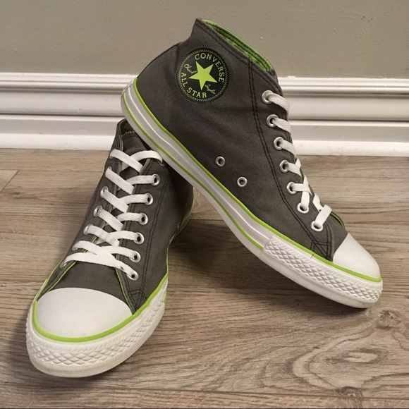 Converse Other - Converse Chuck Taylor High Top Canvas Shoes